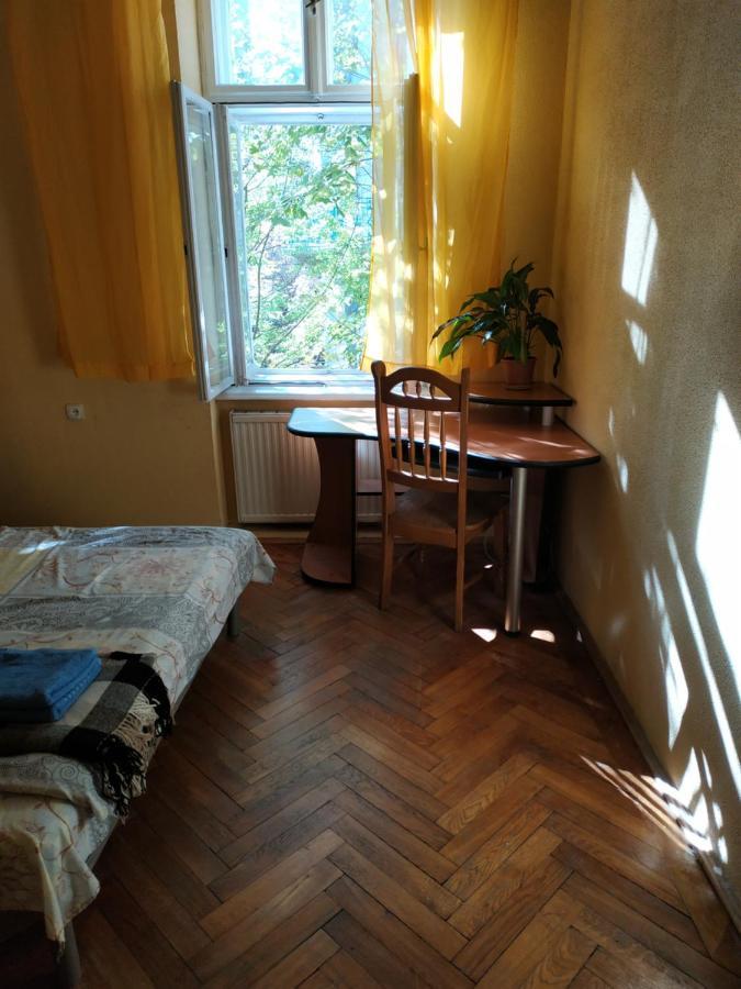 Кімната В Серці Львова Leópolis Exterior foto