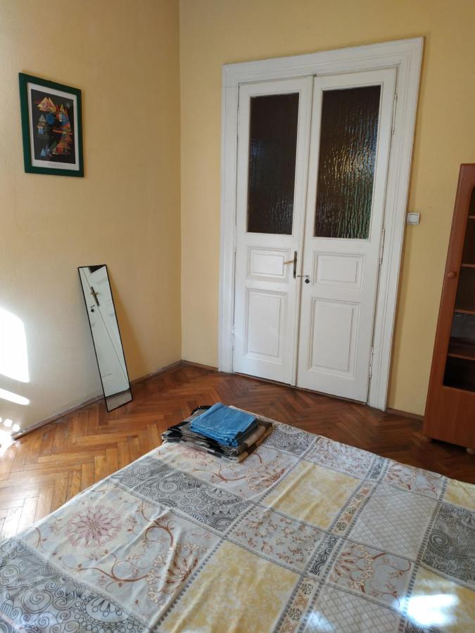 Кімната В Серці Львова Leópolis Exterior foto
